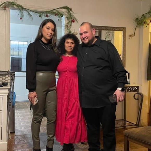 Profile Picture of Victor Vera (@vvs090184) on Poshmark