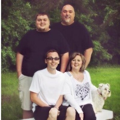 Profile Picture of Ron Eversole (@Ronald44327651) on Twitter