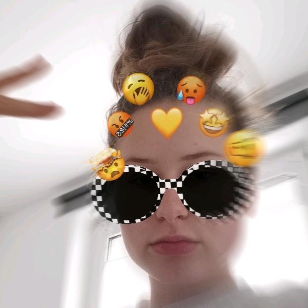 Profile Picture of Pauli (@paulilula) on Tiktok