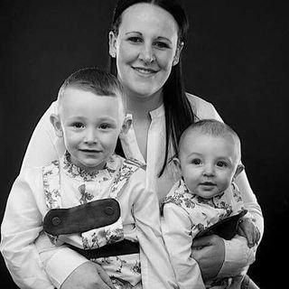 Profile Picture of Zoe Anne Booker (@ZoeAnneB4) on Twitter