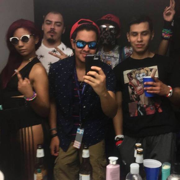 Profile Picture of Eric Tarafa (@negascott) on Poshmark