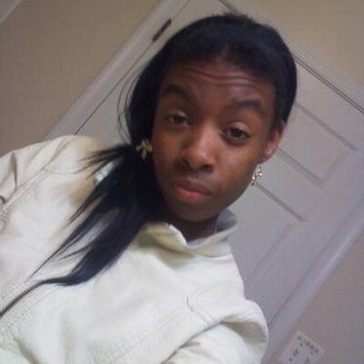 Profile Picture of Joyce Squire (@Dont_like267) on Twitter