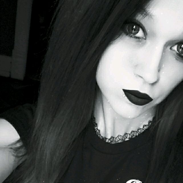 Profile Picture of heather shafer (@vapequeen1995) on Tiktok