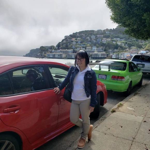 Profile Picture of Verna mykey Holmes (@vernamykey123) on Poshmark