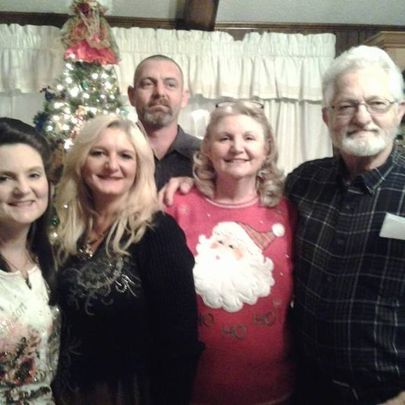 Profile Picture of Russell Averette (@russellaverette) on Poshmark