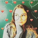 Profile Picture of Оля fox 🦊 (@oliafox_) on Instagram