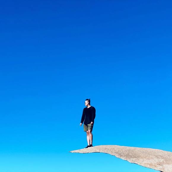 Profile Picture of Sky Lee (@skyli9394) on Poshmark