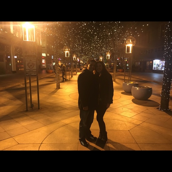 Profile Picture of Jillian.payseur@yahoo.com Jillian.payseur@yahoo.com (@jpayseur) on Poshmark