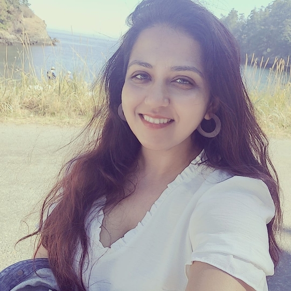 Profile Picture of Anjali Hegde (@anjalibhegde) on Poshmark