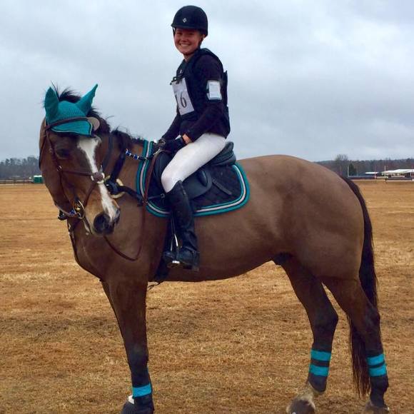 Mary Beames - Poshmark Profile Picture of Mary Beames (@maryebeames) on Poshmark