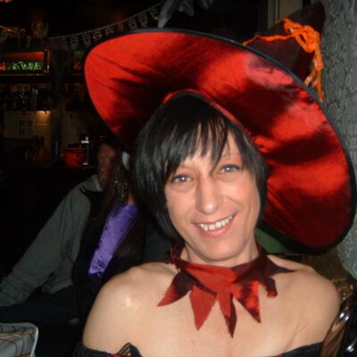 Profile Picture of Tracie Simmons (@hunniebunnie_54) on Twitter