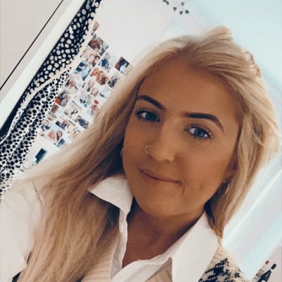 Profile Picture of Rachael❤ (@@cambUP_books) on Twitter
