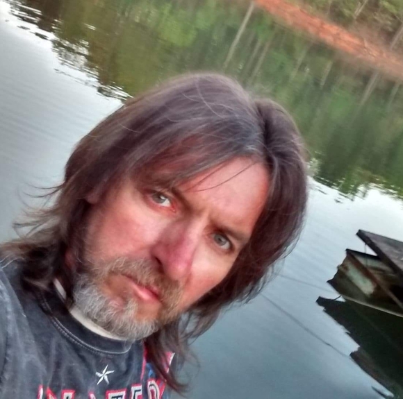 Profile Picture of Jimmy Stuart (@jimmystuart) on Poshmark