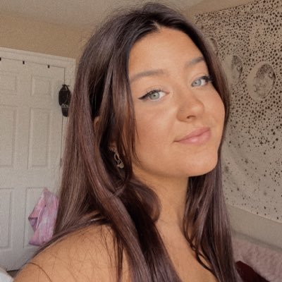 Profile Picture of Lucianne (@lucciaanneee) on Twitter