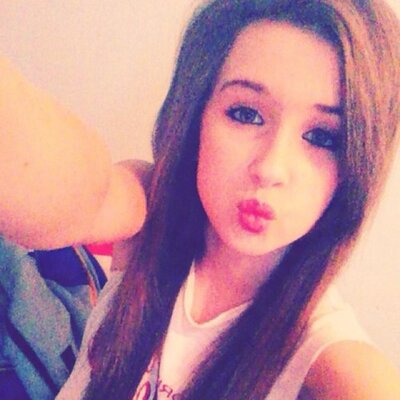 Profile Picture of Sophie Newey (@NeweyChris) on Twitter