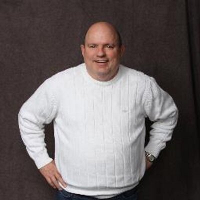 Profile Picture of Joe Robison (@joesellskc) on Twitter