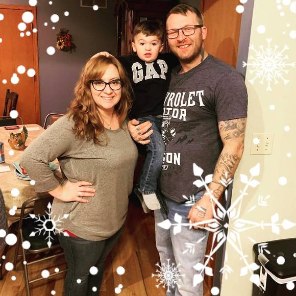 Profile Picture of Elizabeth Surman (@esurman) on Poshmark