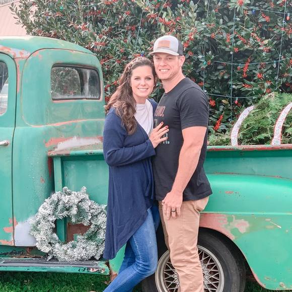 Profile Picture of Chelsea Fryar (@cfryar2840) on Poshmark