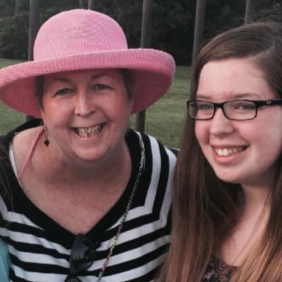 Profile Picture of Susan Molloy (@susiemolloy3) on Twitter