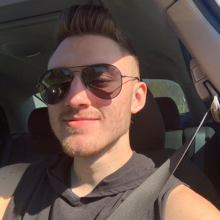 Profile Picture of Brandon (@pizzuto) on Tiktok