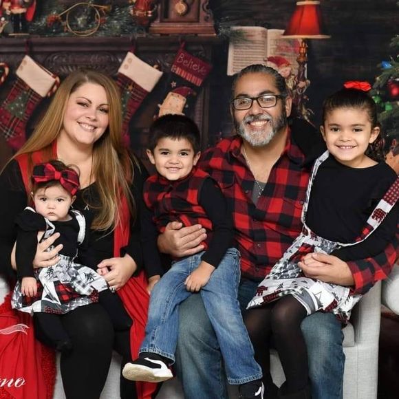 Profile Picture of Stefanie Barese (@traficantesl) on Poshmark