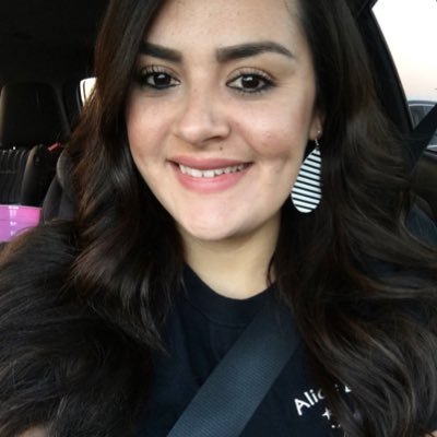 Profile Picture of Maritza Gonzalez (@mrs_gonzalez1st) on Twitter