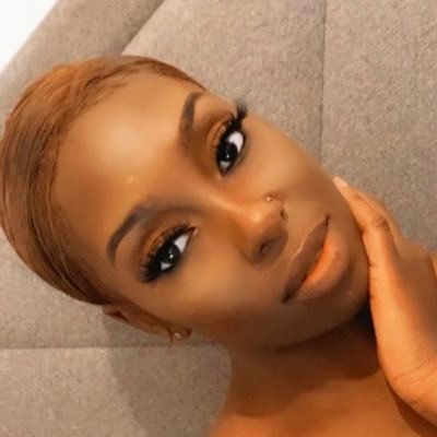 Profile Picture of Miss Bond (@deedee_hemaa) on Twitter