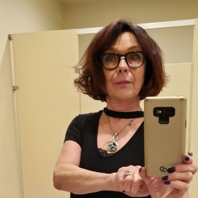 Profile Picture of Karen Grady (@KarenGr83047899) on Twitter