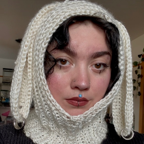 Alejandra Mclure - Poshmark Profile Picture of Alejandra Mclure (@amclure10) on Poshmark