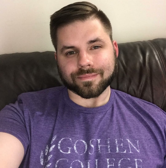 Profile Picture of Matthew Abbott (@matthew_abbott) on Poshmark