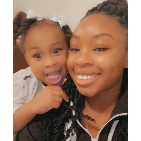 Profile Picture of Krubo Pewu (@_krubo) on Poshmark