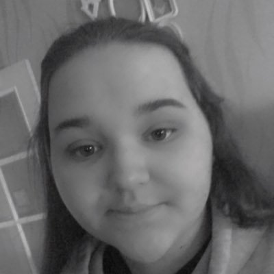 Profile Picture of danielle carroll (@da_nielle2322) on Twitter