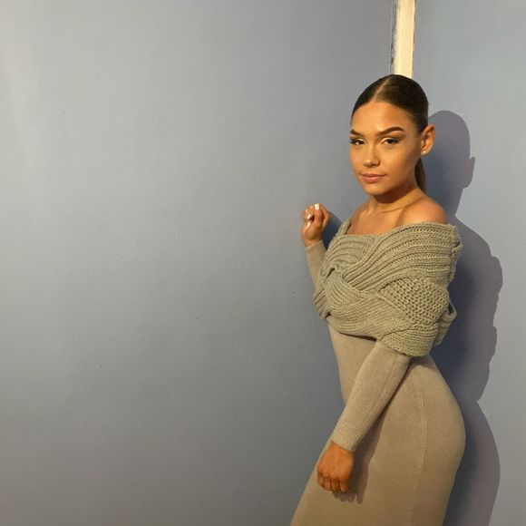 Profile Picture of Gabriela Levy (@gbabygirl) on Poshmark