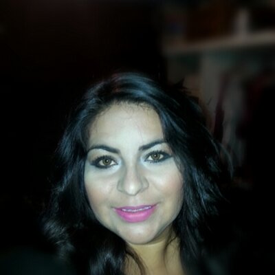 Profile Picture of Alma Fierro (@almachik) on Twitter