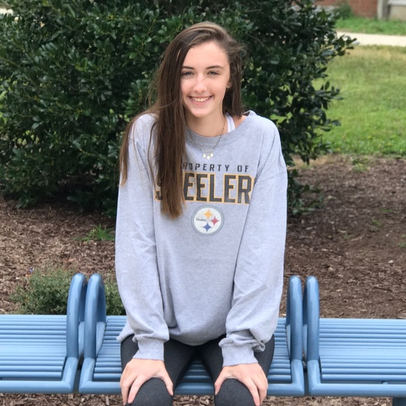 Profile Picture of Callahan Spessard (@callahanspess) on Poshmark