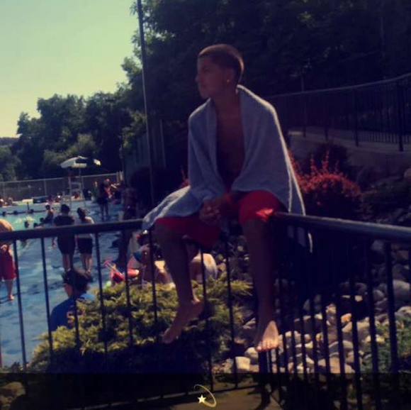 Profile Picture of Christopher Negron (@cnegron11) on Poshmark