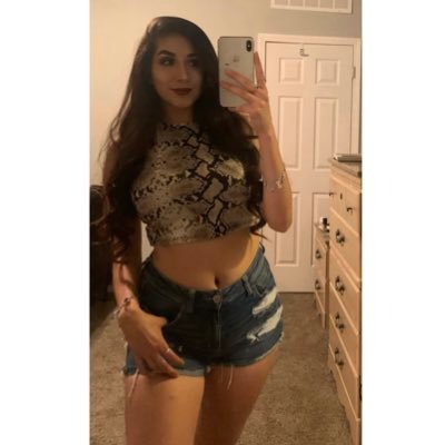 Profile Picture of MarLean (@marlene_salgado) on Twitter