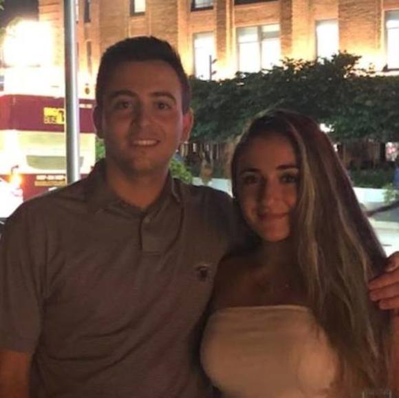 Profile Picture of Donna Pace (@kdnepace) on Poshmark