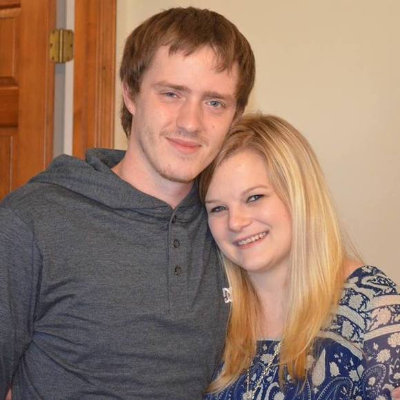 Profile Picture of Stephanie Tabb (@stephanietabb1) on Poshmark