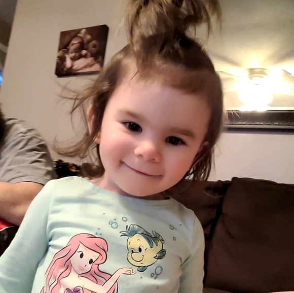 Profile Picture of Tori Stobnicki (@vstobnicki) on Poshmark