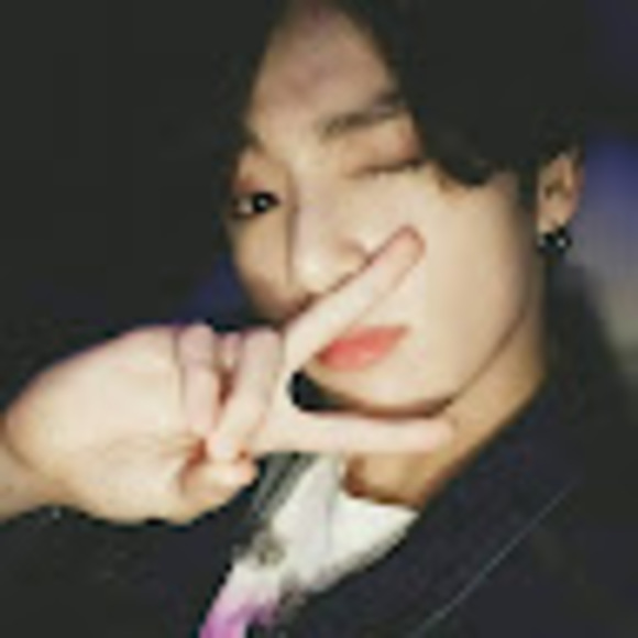 Merly Mayorca - Poshmark Profile Picture of Merly Mayorca (@merlymayorca) on Poshmark