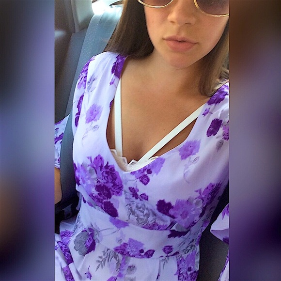 Profile Picture of Courtney Doelling (@cdoel) on Poshmark