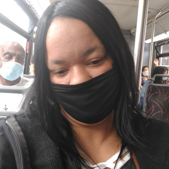 Profile Picture of Monique Echols (@echolsmonique7) on Poshmark