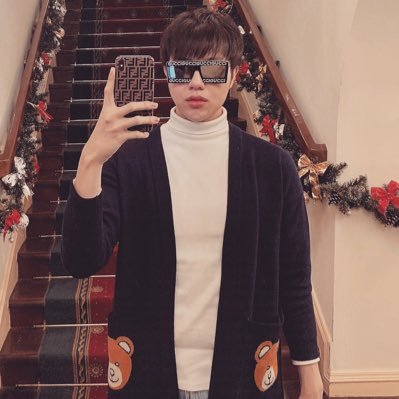 Profile Picture of Khunlee (@VickyTipton) on Twitter