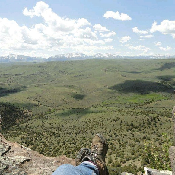 Profile Picture of Erika Beyer (@ebeyer1983) on Poshmark