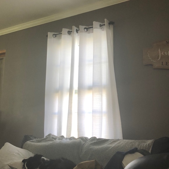 Profile Picture of Jacob Moushon (@jmoushon1) on Poshmark