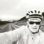 Profile Picture of Russell Carson (@corbielinnrider) on Instagram