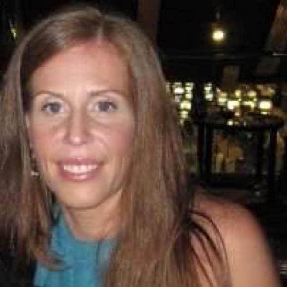 Profile Picture of Kristen Cappadona (@kriscapp214) on Poshmark