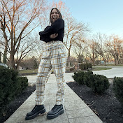 Profile Picture of Gianna Adams (@GiannaCAdams) on Youtube