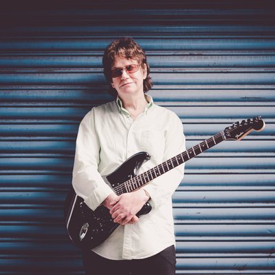 Profile Picture of Jim Lea Music (@jimleamusic) on Twitter